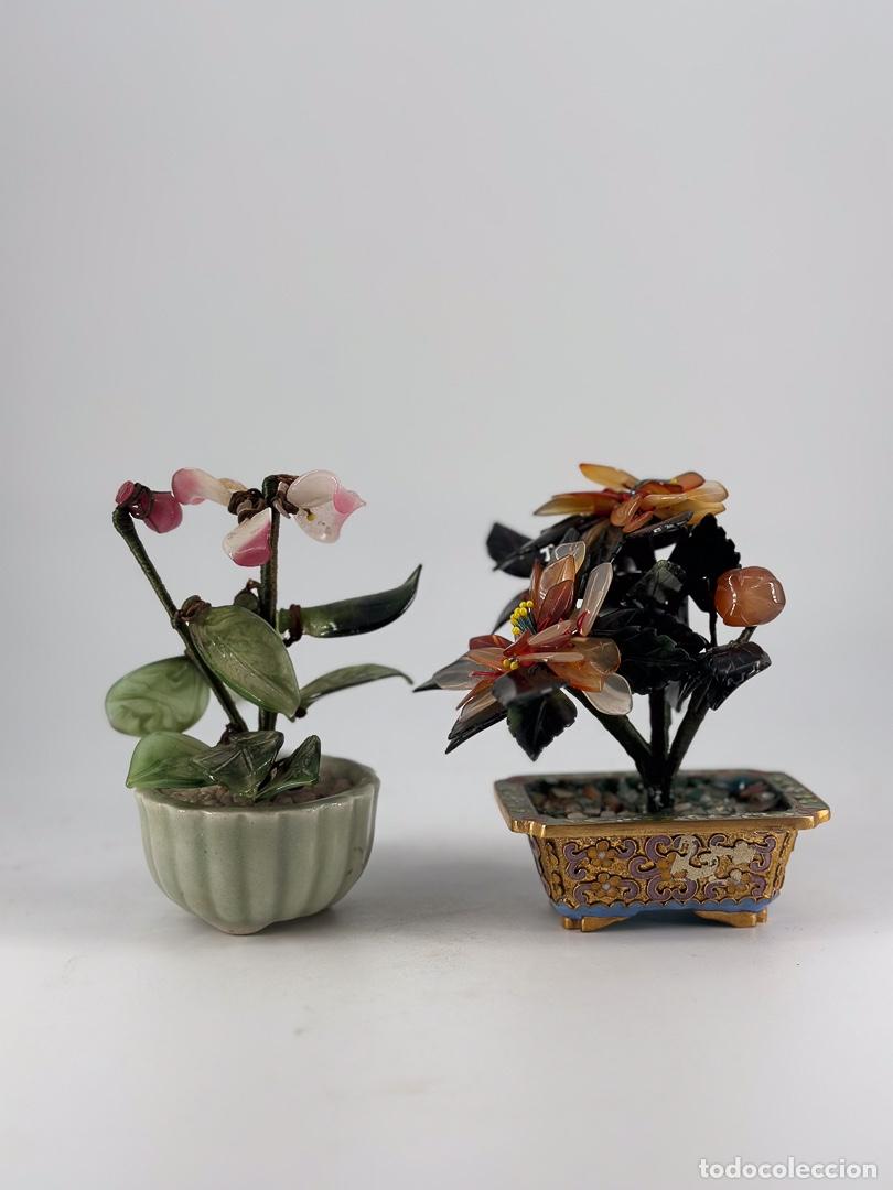 Antig&uuml;edades: LOTE DE DOS MACETEROS CON ARBOLES HECHAS CON JADE - Foto 3