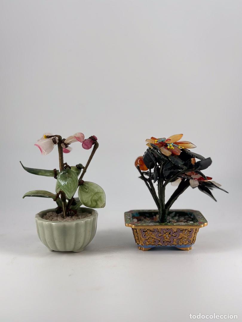 Antig&uuml;edades: LOTE DE DOS MACETEROS CON ARBOLES HECHAS CON JADE - Foto 4