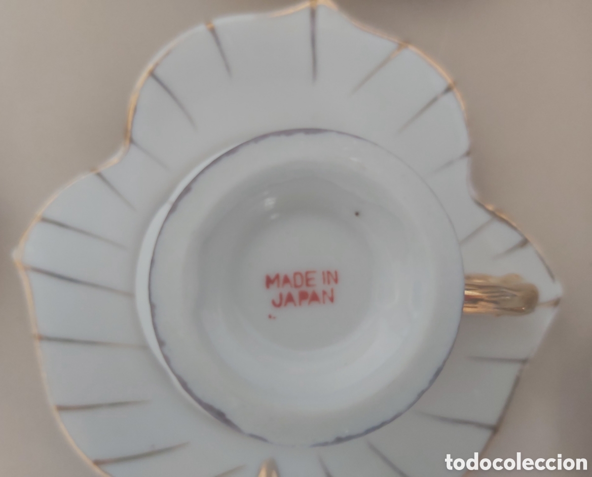Antiques: Seis tasas antiguas de caf&eacute;, origen japon&eacute;s y decoradas en oro.