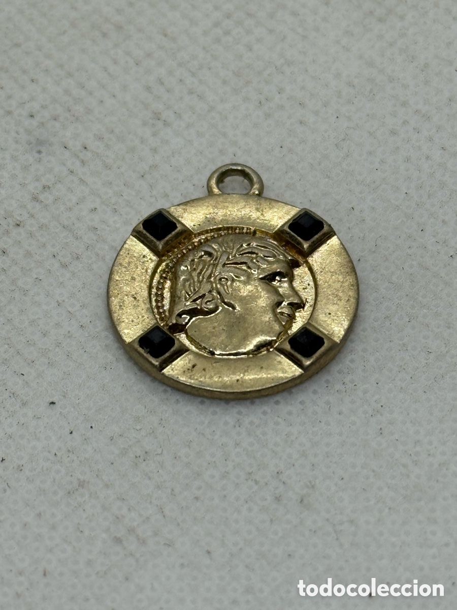 Antig&uuml;edades: Antigua Medalla Dorada - Foto 2