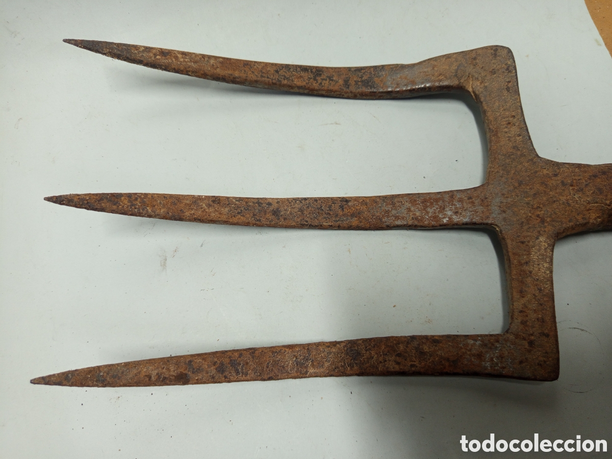 Antig&uuml;edades: Horca antigua 3 puntas - Foto 6