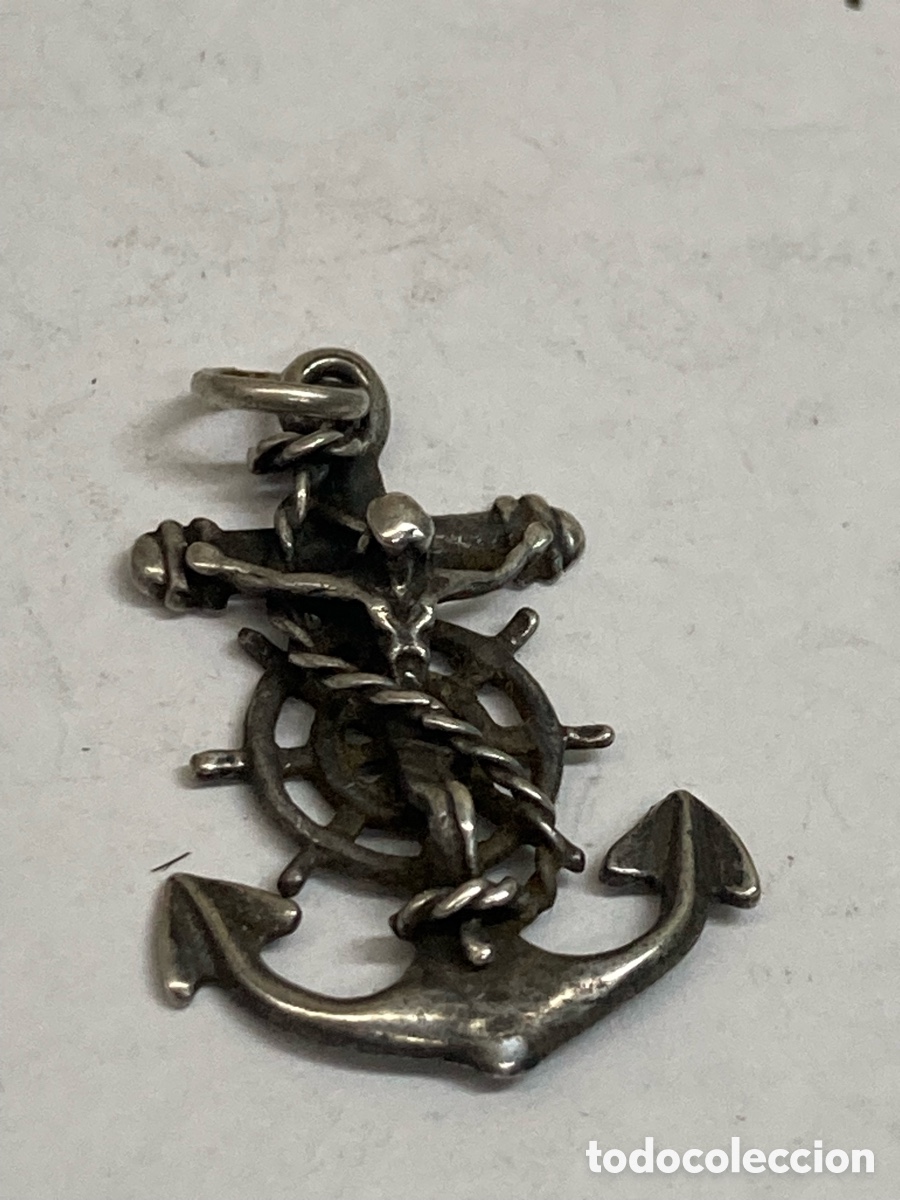 Antig&uuml;edades: Cruz de plata religiosa C322 - Foto 1