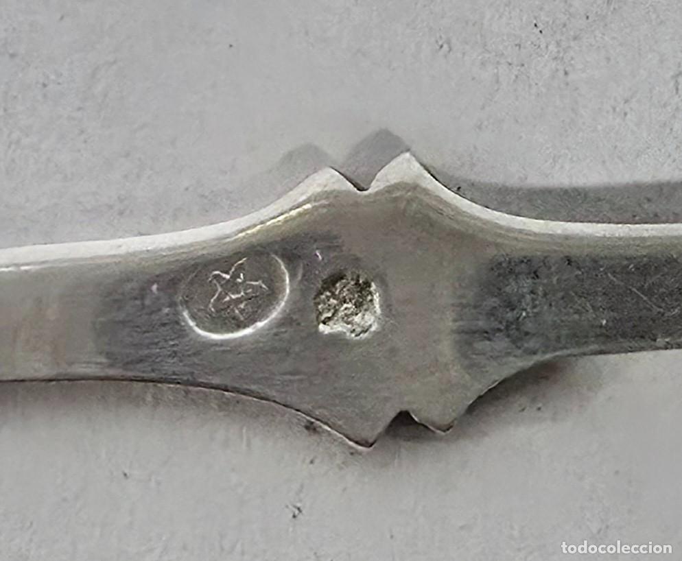 Antig&uuml;edades: Cucharilla de plata y esmalte de Granada - Foto 2