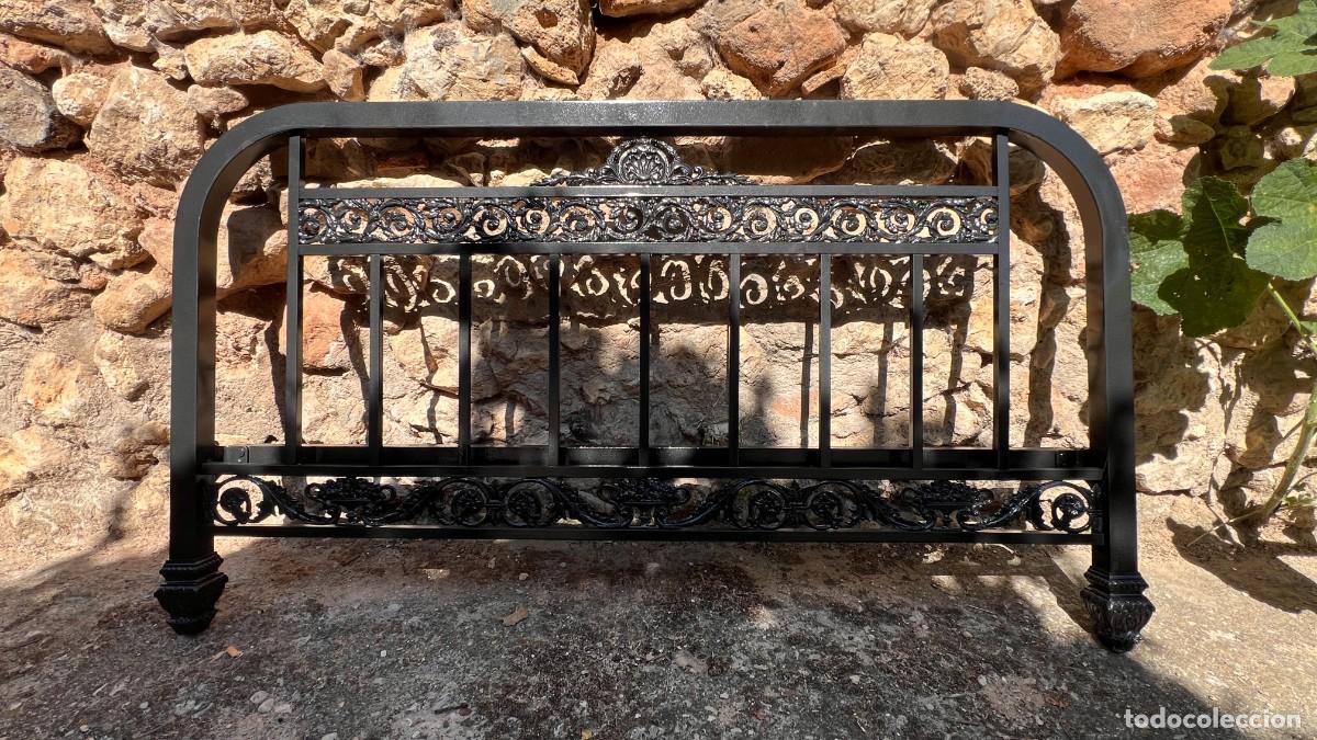 Antig&uuml;edades: Cabecero de Cama restaurado - Foto 4