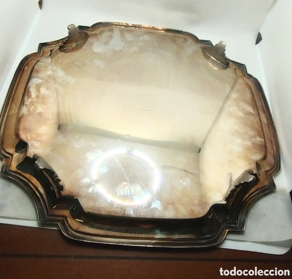 Antig&uuml;edades: Gran bandeja plateada de MENESES - Foto 4