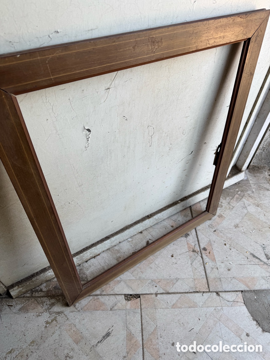 Antig&uuml;edades: Bonito marco con marqueter&iacute;a