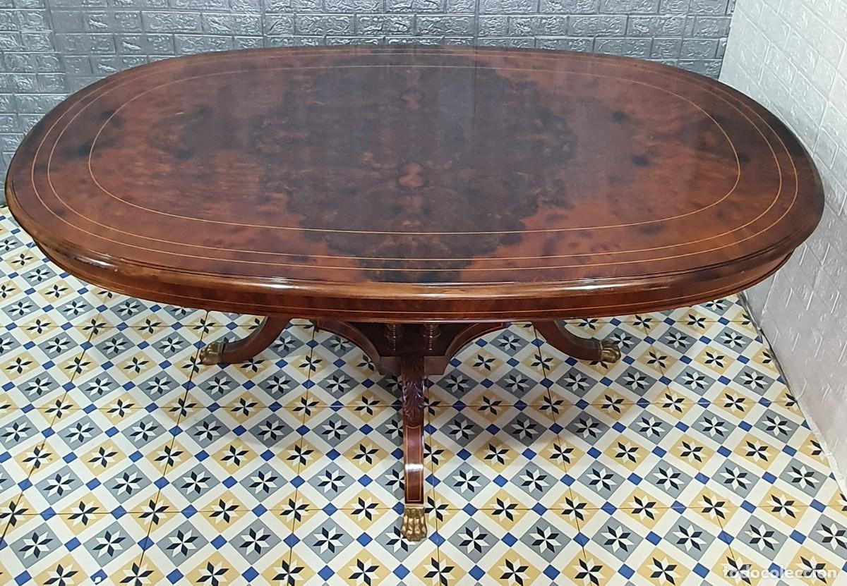 Antig&uuml;edades: Mesa de nogal estilo ingles - Foto 3