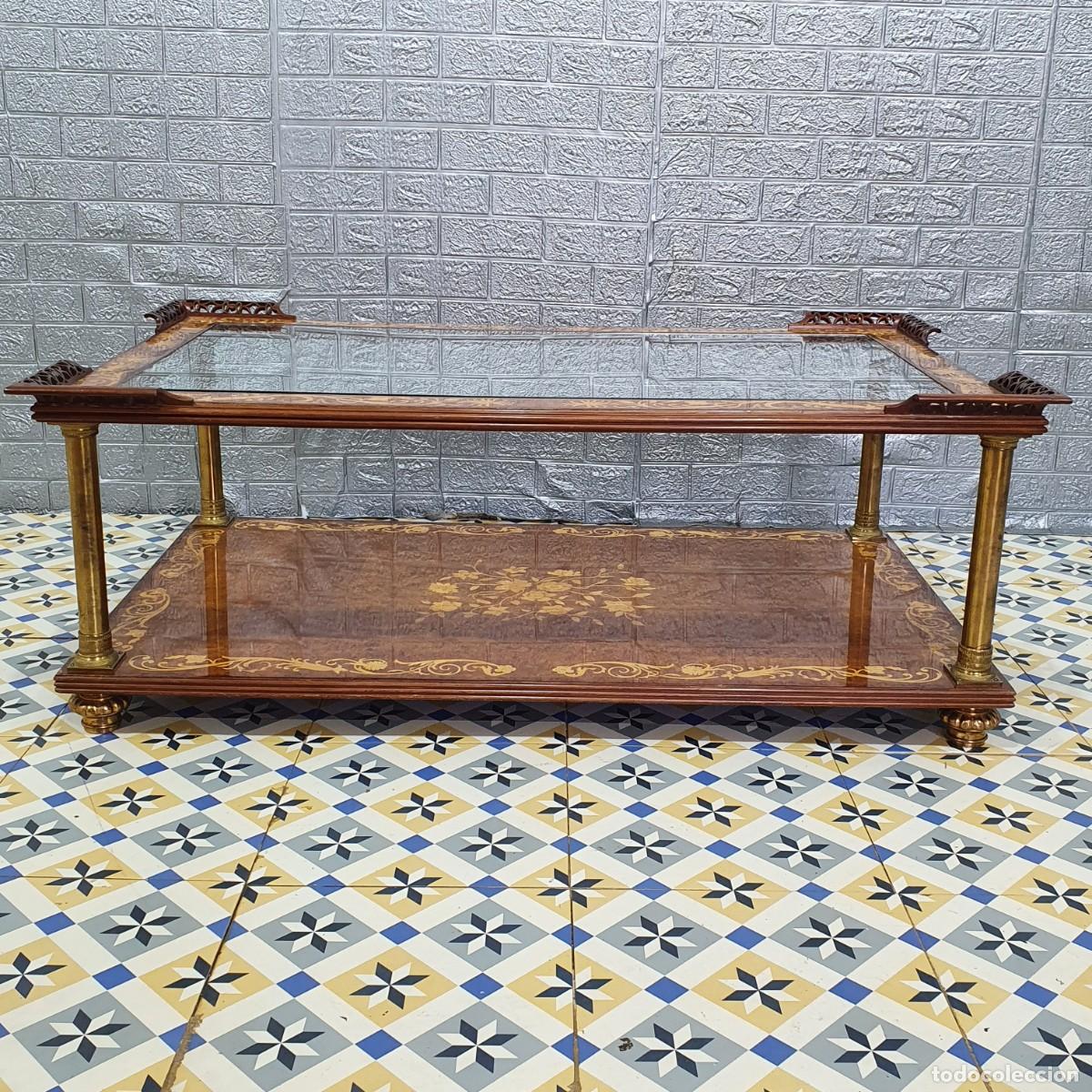 Antig&uuml;edades: Mesa de centro auxiliar en nogal y marqueter&iacute;a - Foto 3