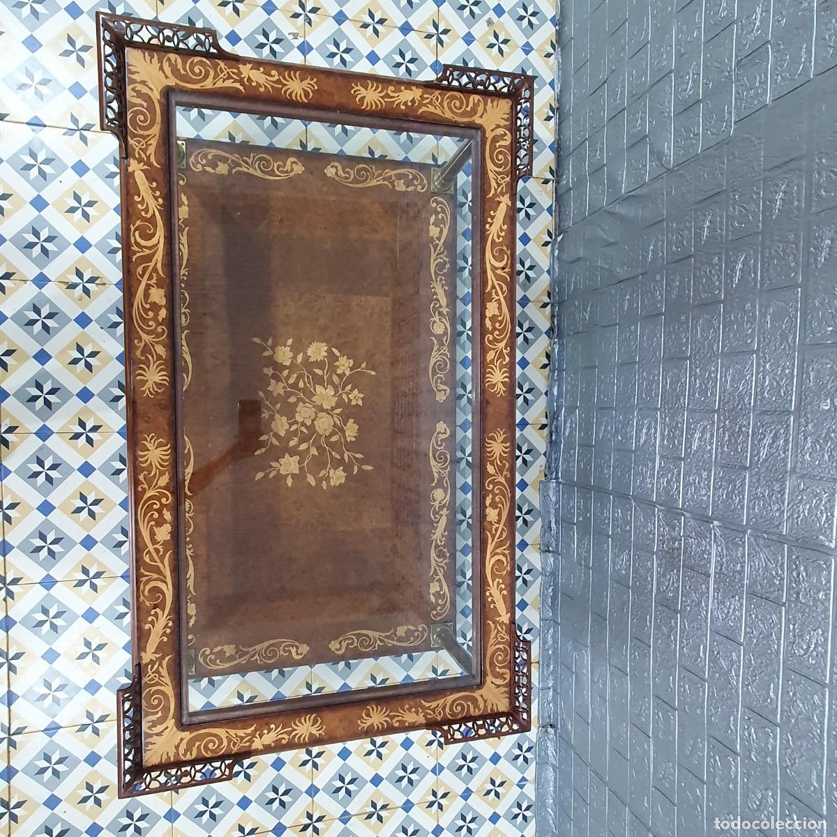 Antig&uuml;edades: Mesa de centro auxiliar en nogal y marqueter&iacute;a - Foto 6