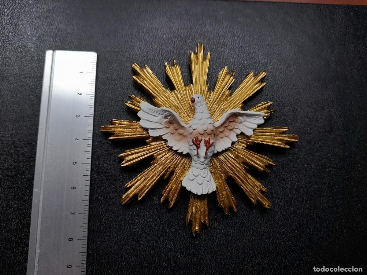 Antig&uuml;edades: Espiritu Santo de Resina - Foto 1