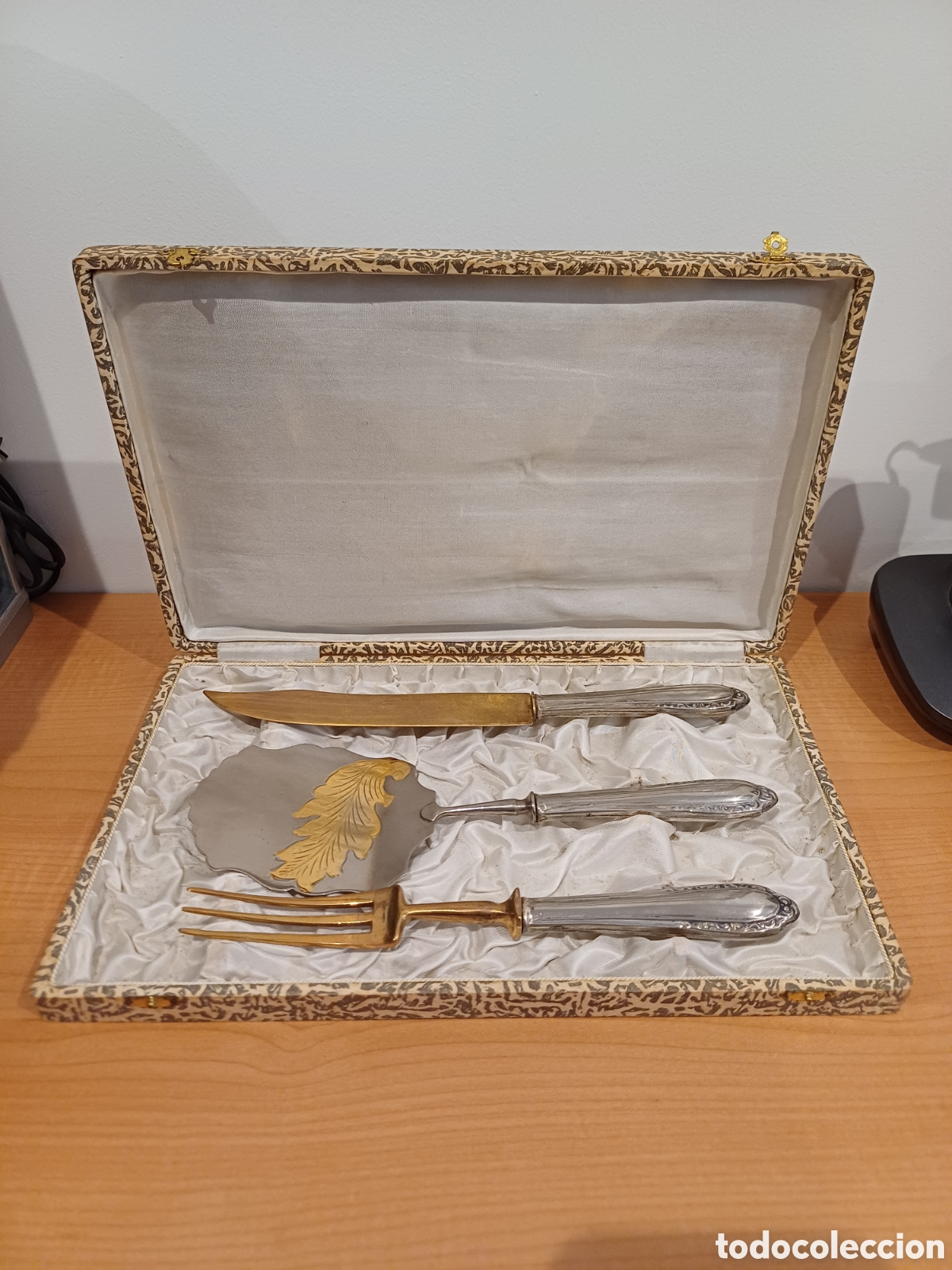 Antig&uuml;edades: Cuberteria postre, en oro y plata - Foto 1