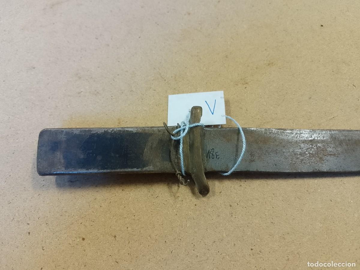 Antig&uuml;edades: Cuchillo casero de 28,5cm - Foto 5