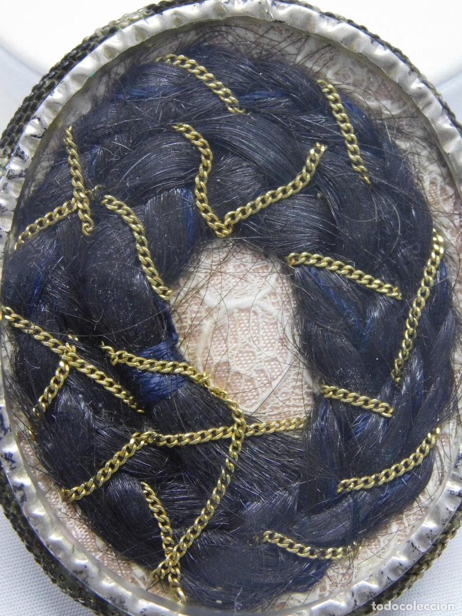 Antig&uuml;edades: GUARDAPELO RELIQUIA DE PLATA - Foto 2