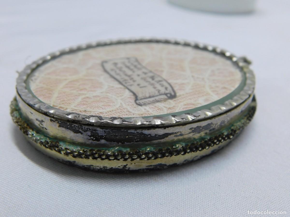 Antig&uuml;edades: GUARDAPELO RELIQUIA DE PLATA - Foto 9