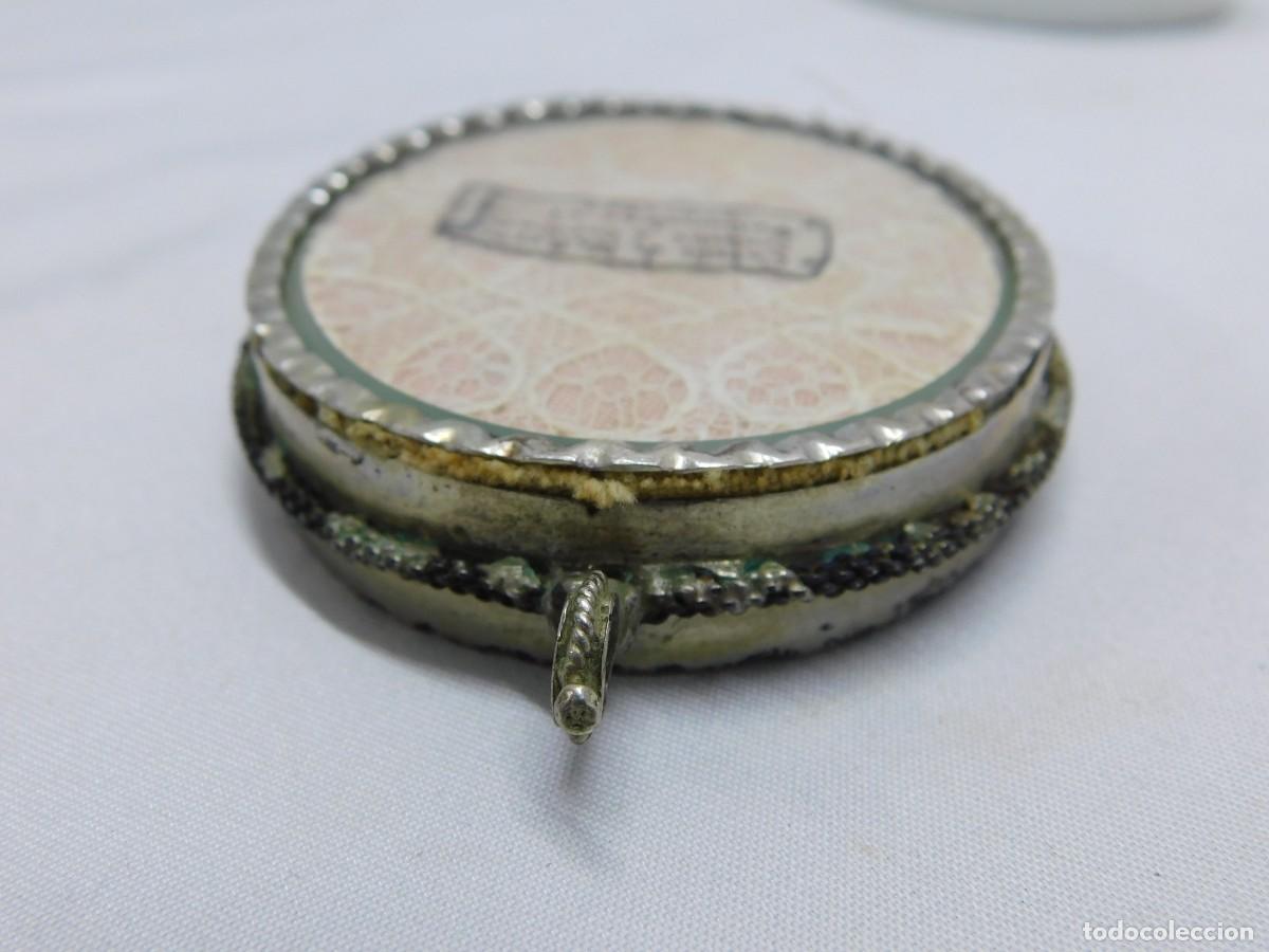 Antig&uuml;edades: GUARDAPELO RELIQUIA DE PLATA - Foto 10