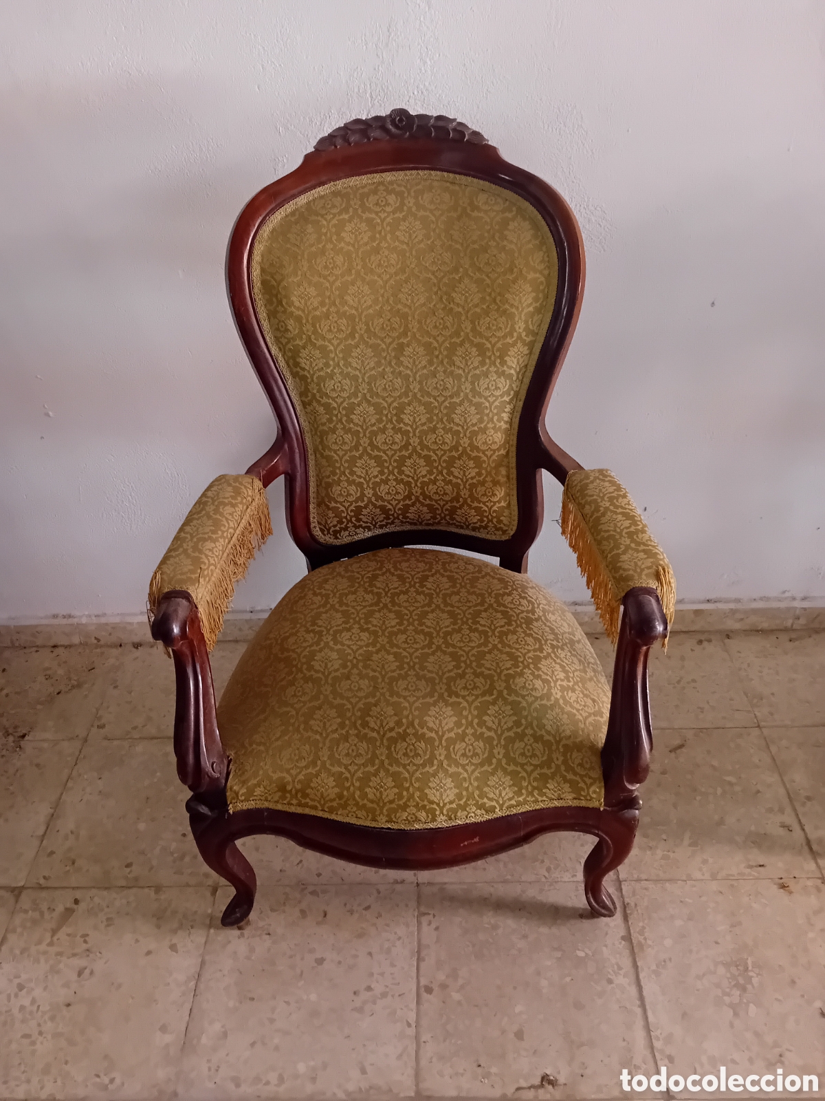 Antig&uuml;edades: BUTACA SILLON ISABELINA DE MADERA DE CAOBA - Foto 1