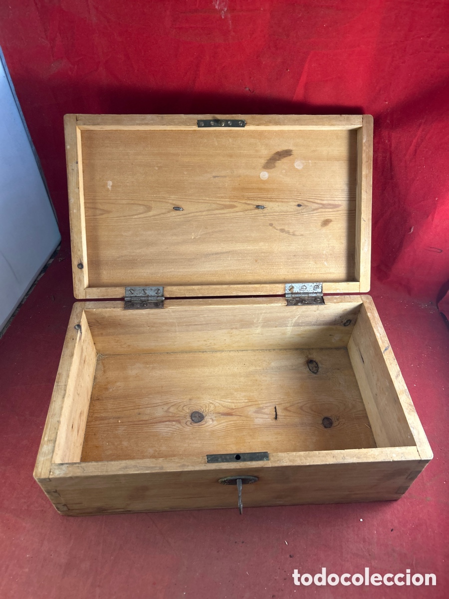 Antig&uuml;edades: CAJA DE MADERA ANTIGUA CON LLAVE - Foto 2