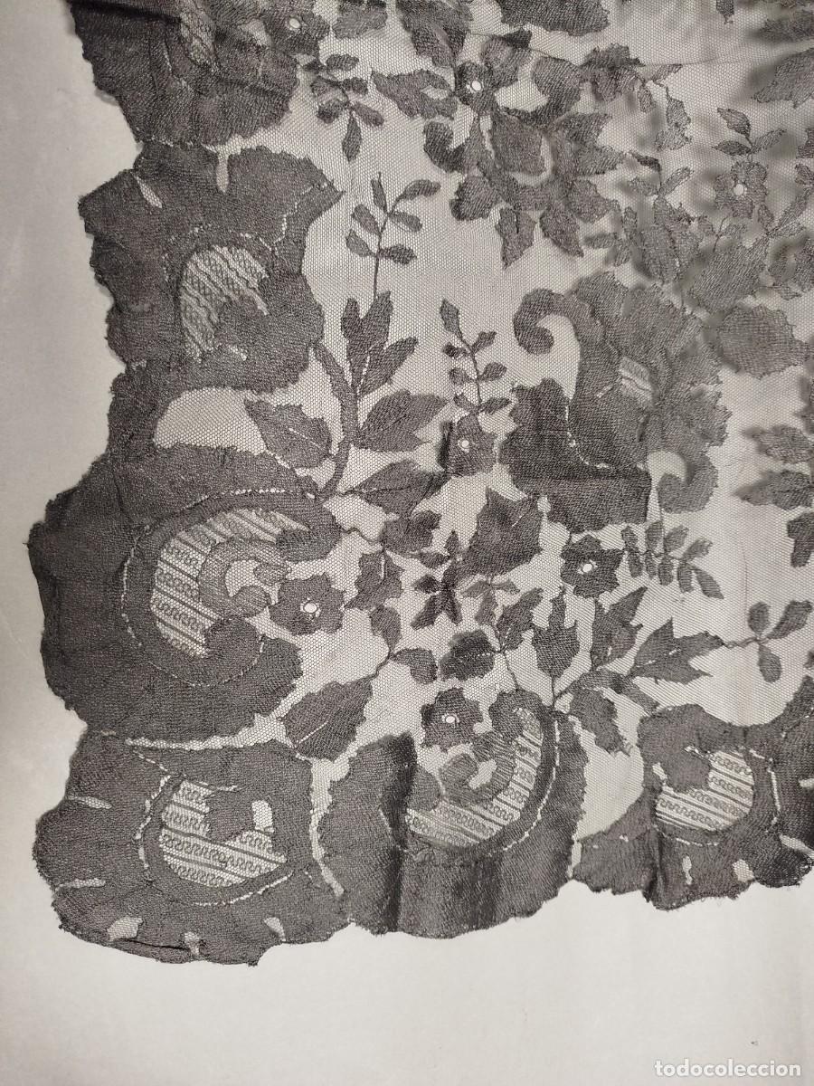 Antig&uuml;edades: MANTILLA NEGRA DE BLONDA - Foto 5