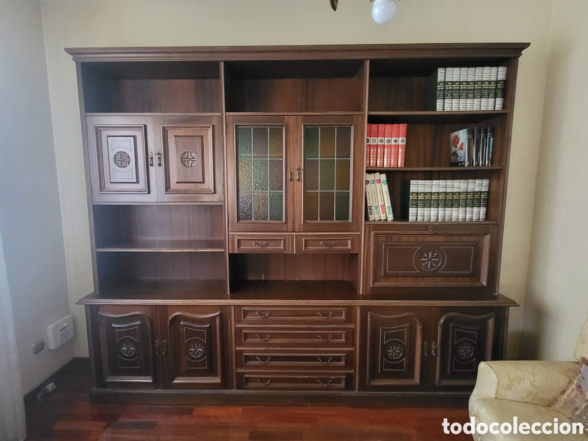 Antig&uuml;edades: Librer&iacute;a y tresillo con dos sof&aacute;s vintage - Foto 3