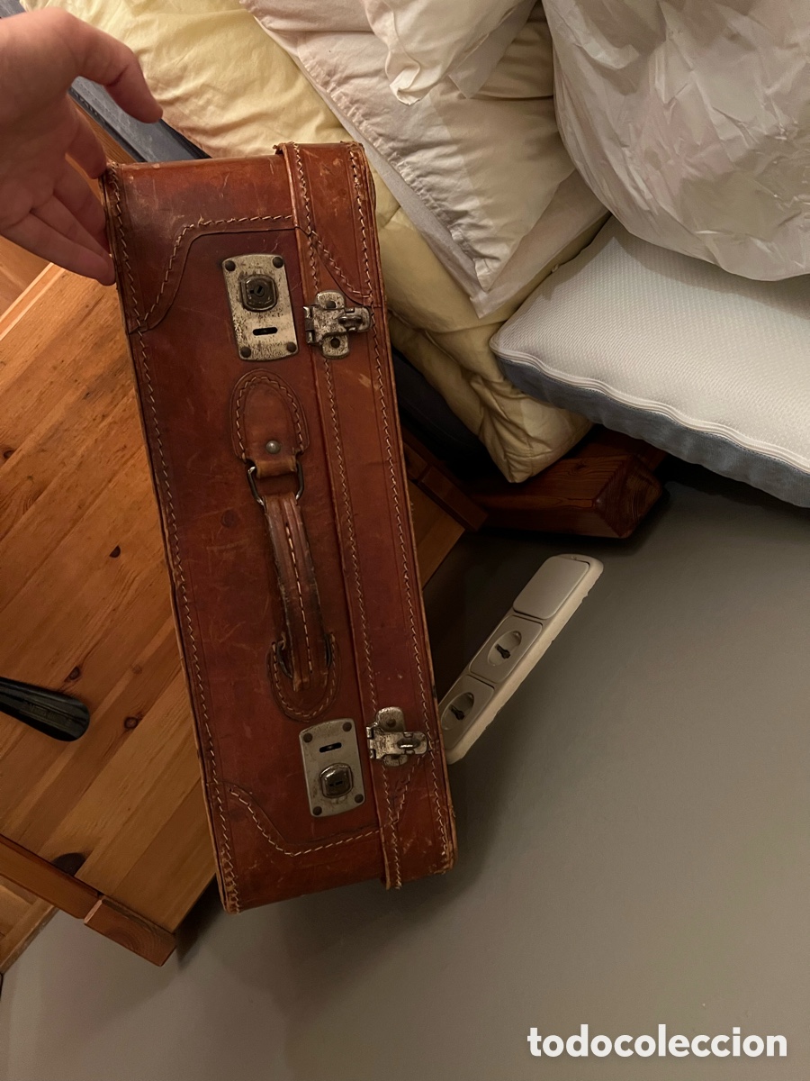 Antig&uuml;edades: Maleta marr&oacute;n vintage - Foto 3