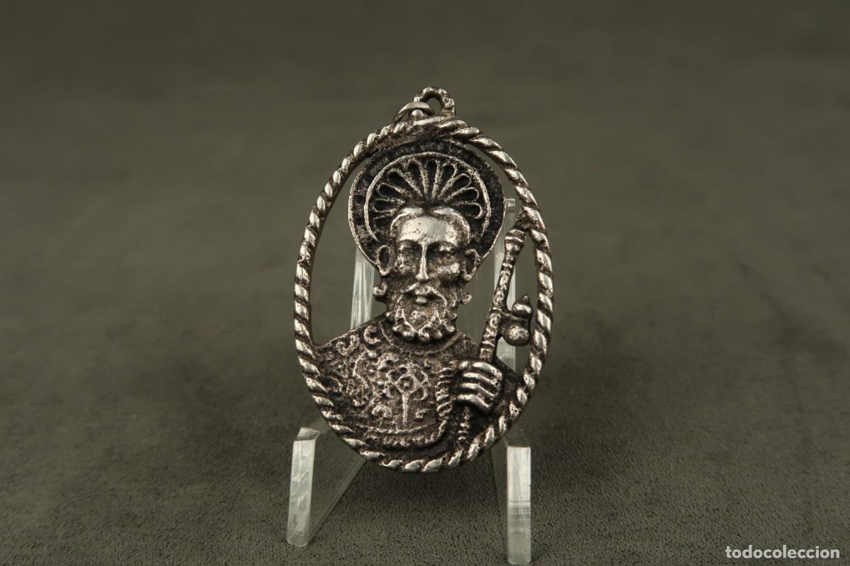 Antig&uuml;edades: Antigua Medalla Religiosa de Plata - Foto 2