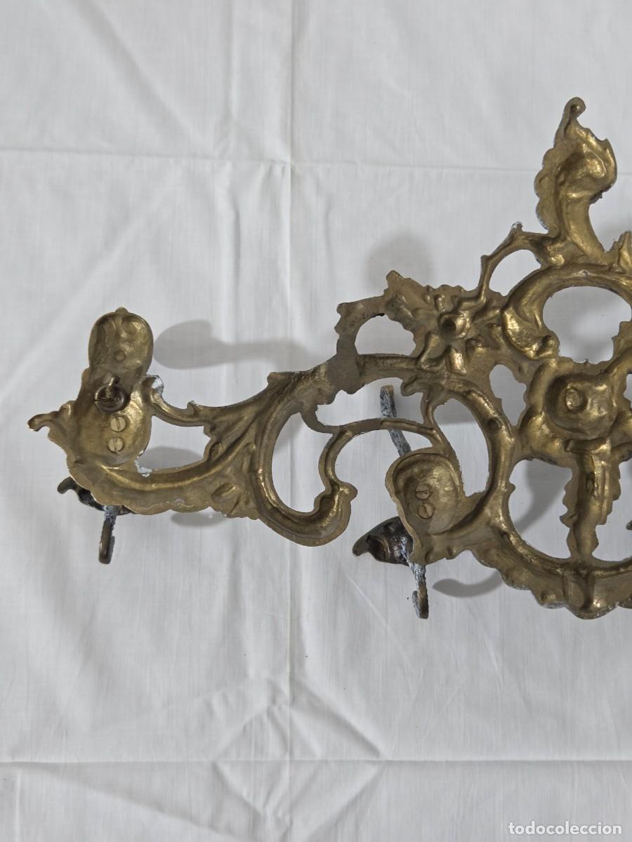 Antig&uuml;edades: Perchero de Bronce patinado - Foto 10