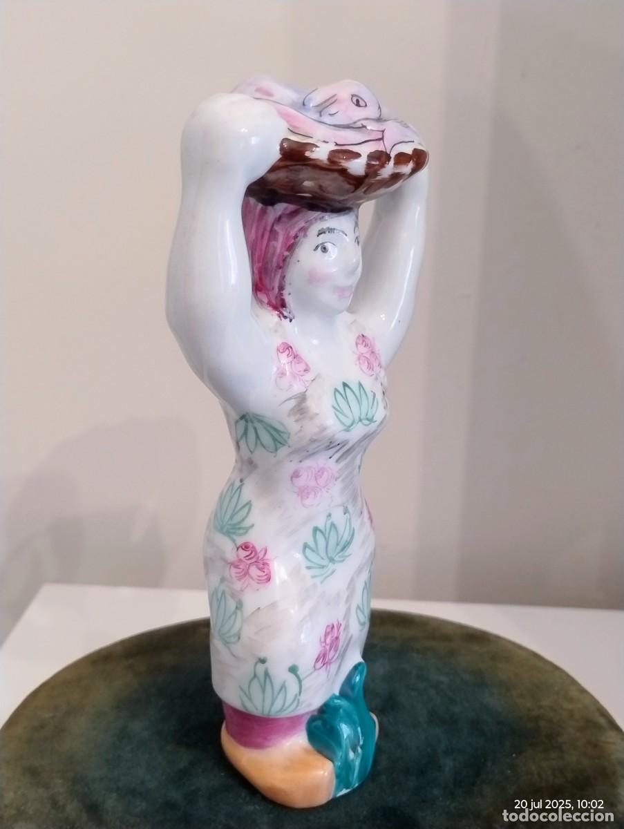 Antig&uuml;edades: Figura Pescadera de O Castro - Foto 2