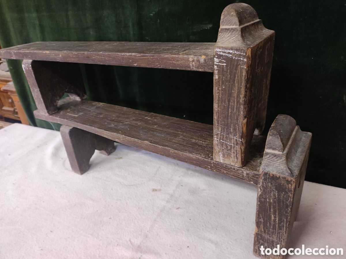 Antig&uuml;edades: Pareja de soportes de ba&uacute;l - Foto 1