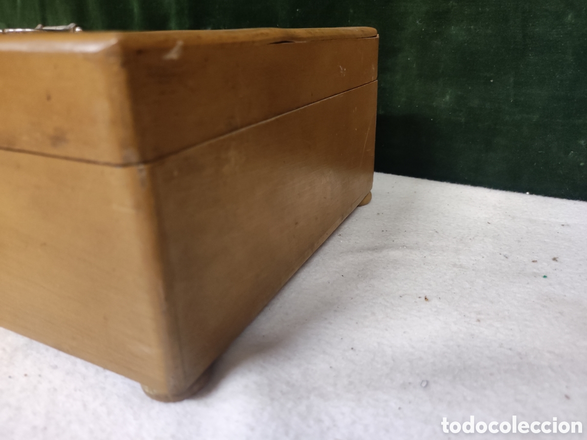 Antig&uuml;edades: Costurero de madera antiguo - Foto 2