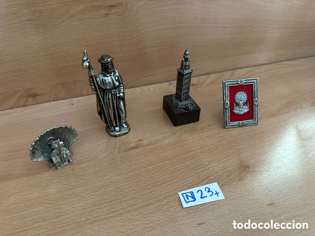 Antig&uuml;edades: Lote de 4 Figuras religiosas - Foto 1