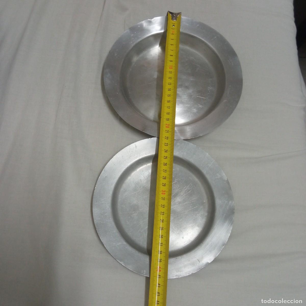 Antig&uuml;edades: Antiguo platos de aluminio - Foto 6