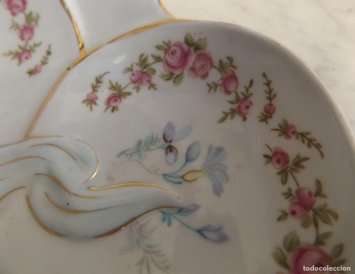 Antig&uuml;edades: plato decorado a mano con angelito - Foto 9