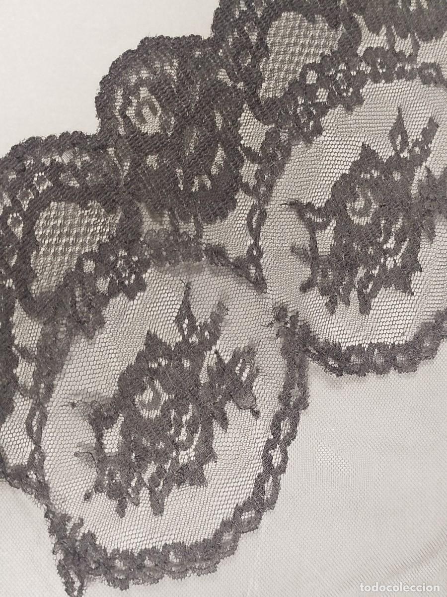 Antig&uuml;edades: MEDIA MANTILLA CHANTILLY NEGRO - Foto 3