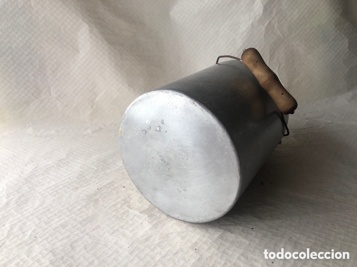 Antig&uuml;edades: Antigua lechera de aluminio - Foto 6