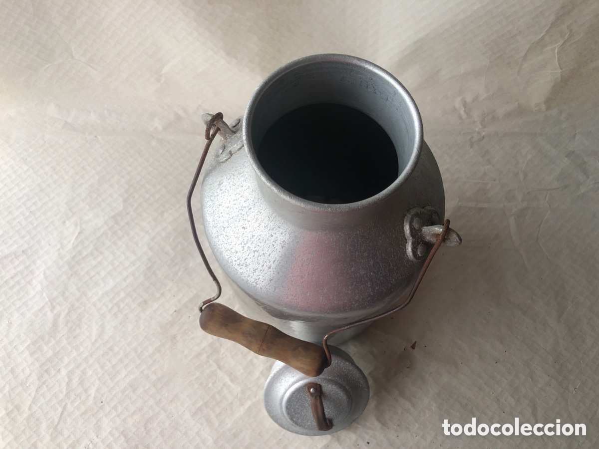 Antig&uuml;edades: Antigua lechera de aluminio - Foto 10
