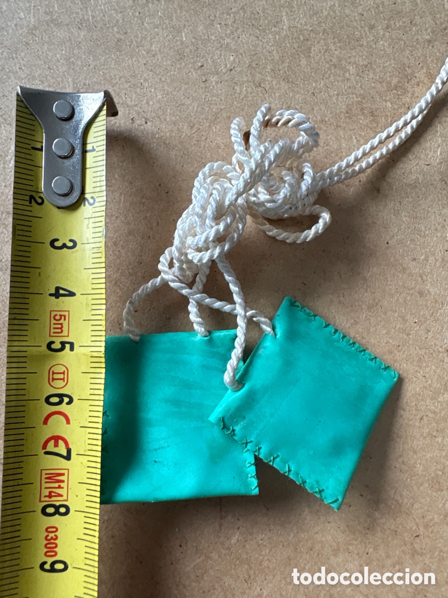 Antig&uuml;edades: Antiguo escapulario color verde (A20) - Foto 2