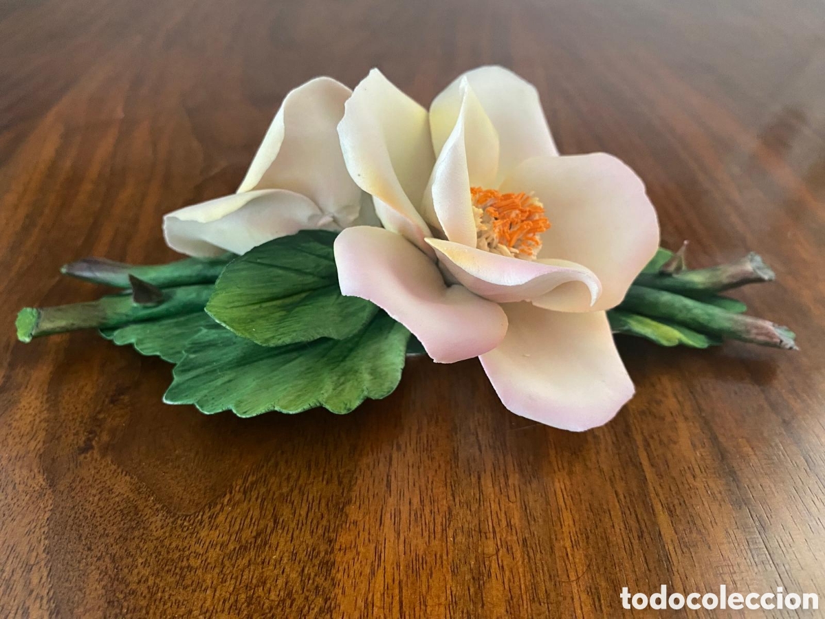 Antig&uuml;edades: Flor de porcelana Capodimonte - Foto 2