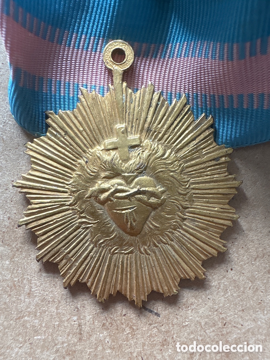 Antig&uuml;edades: Medalla Sagrado Coraz&oacute;n, Adventat Regnum (A20) - Foto 3