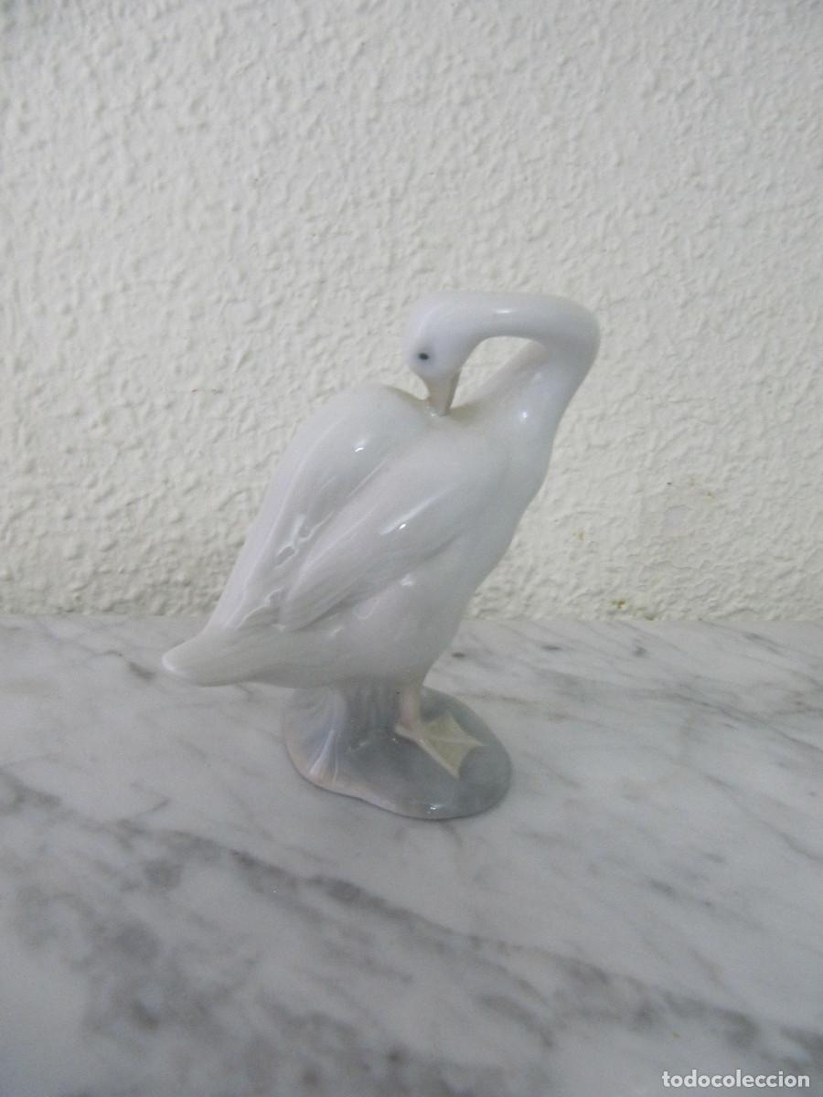 Antig&uuml;edades: Oca de porcelana Lladro - Foto 1