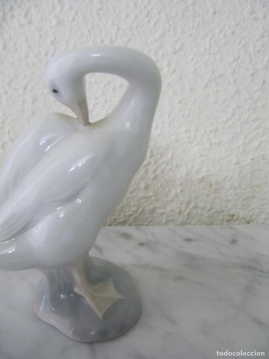 Antig&uuml;edades: Oca de porcelana Lladro - Foto 3
