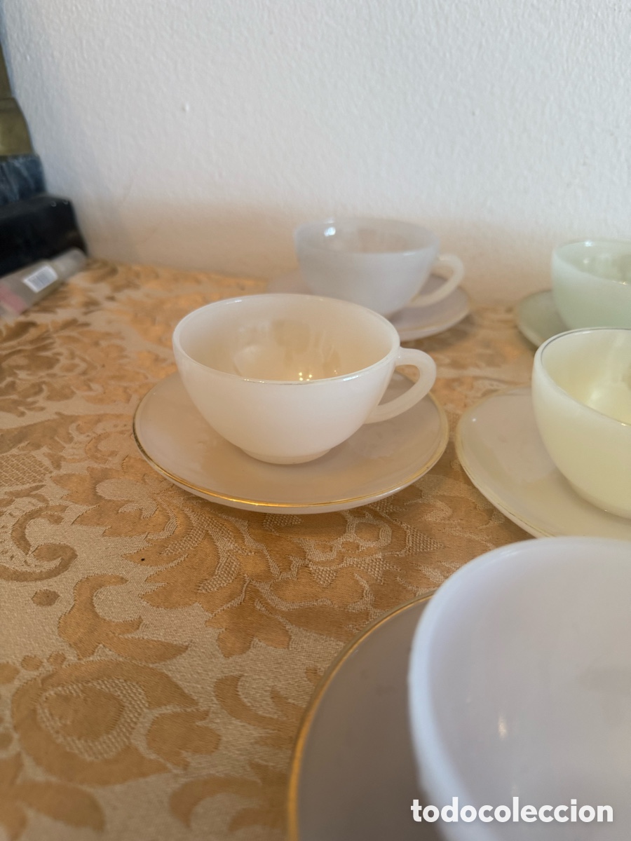 Antig&uuml;edades: Juego de tazas opalina vintage - Foto 5