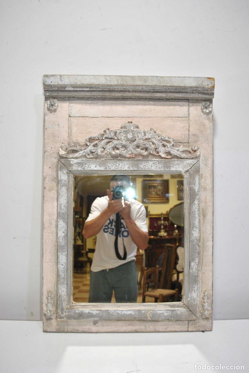 Antig&uuml;edades: ESPEJO CON P&Aacute;TINA DECAPADA - Foto 1