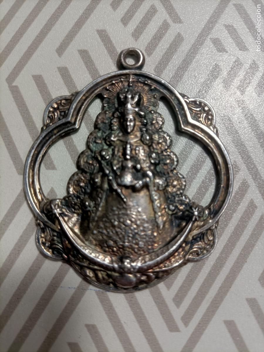 Antig&uuml;edades: Antigua medalla de la Virgen del Rocio - Foto 5