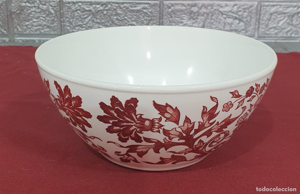 Antig&uuml;edades: Cuenco ensaladera porcelana decorada - Foto 1
