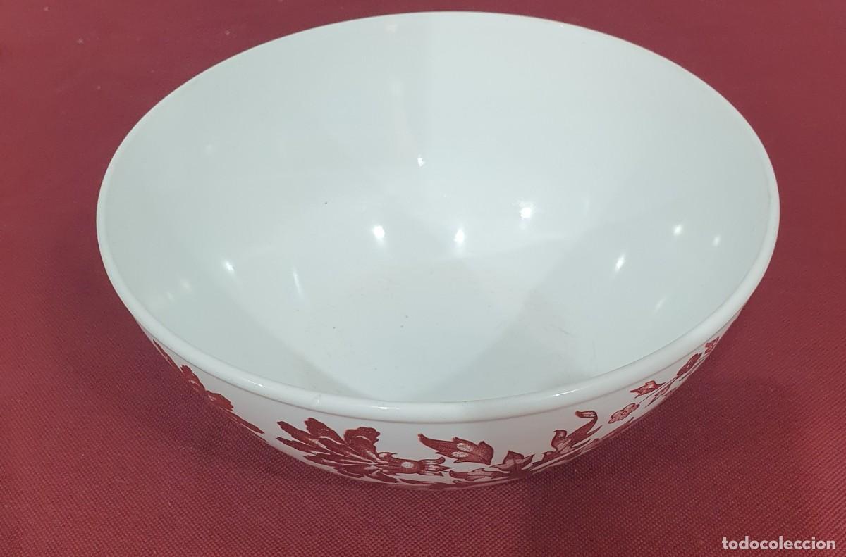 Antig&uuml;edades: Cuenco ensaladera porcelana decorada - Foto 2