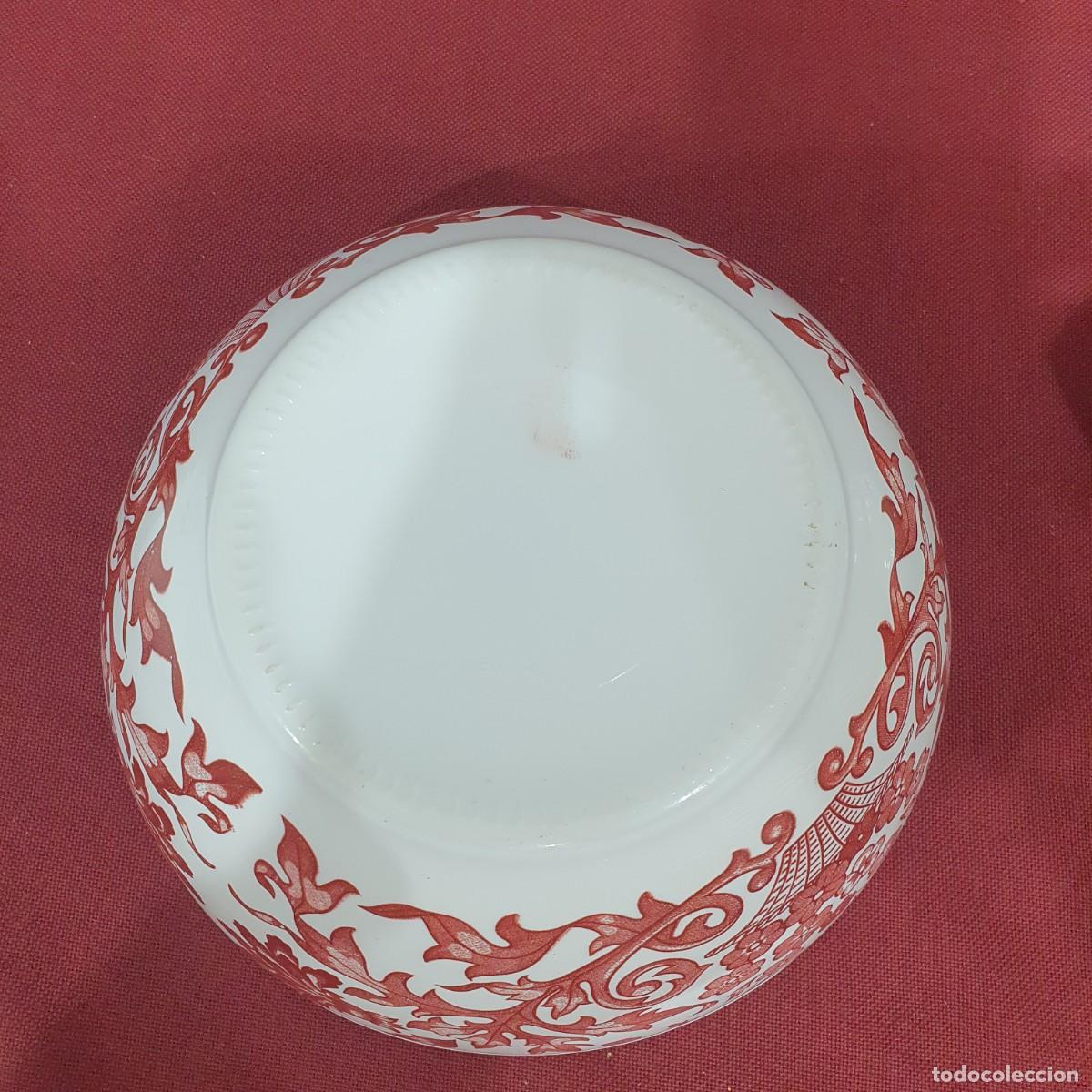 Antig&uuml;edades: Cuenco ensaladera porcelana decorada - Foto 4