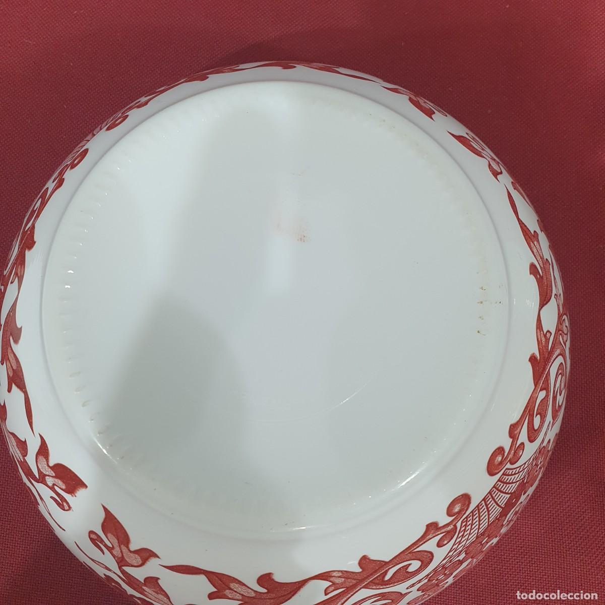 Antig&uuml;edades: Cuenco ensaladera porcelana decorada - Foto 5