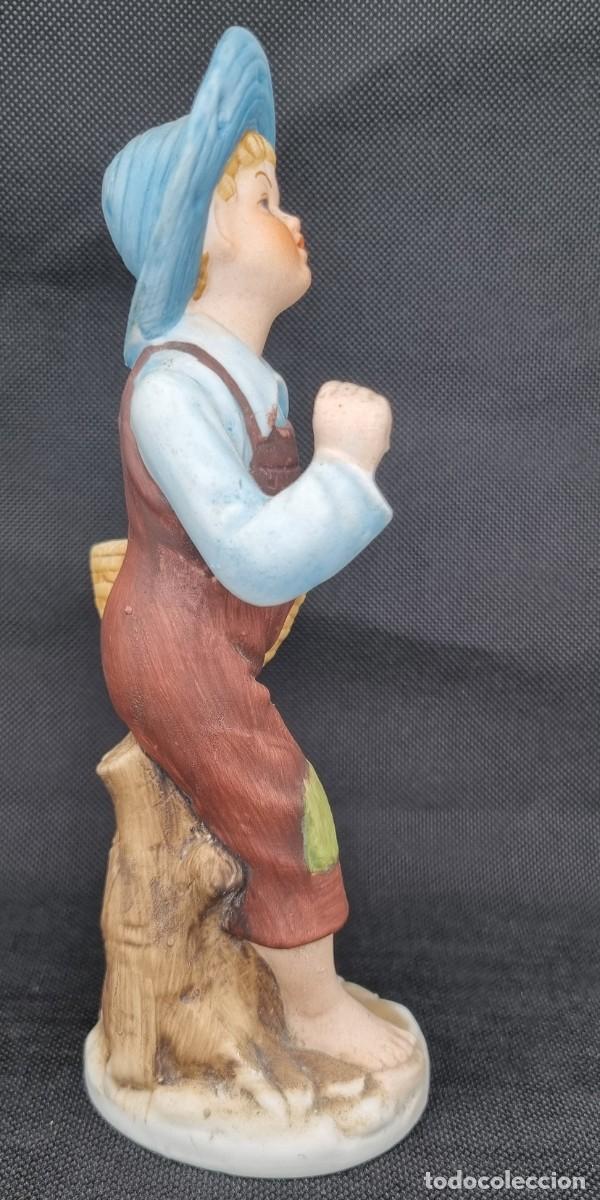 Antig&uuml;edades: Figura chico cer&aacute;mica Biscuit - Foto 6