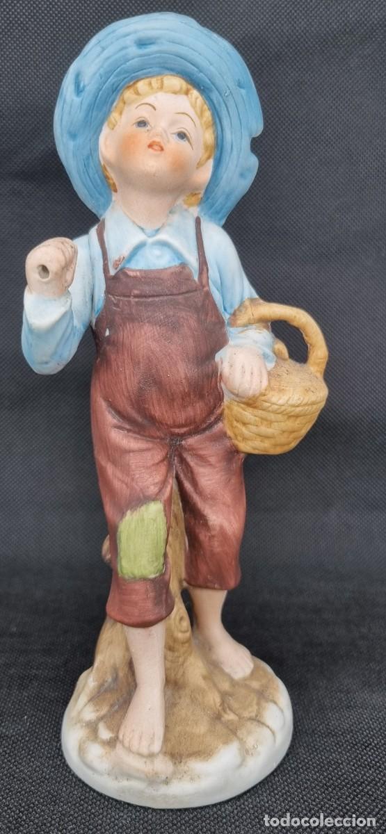 Antig&uuml;edades: Figura chico cer&aacute;mica Biscuit - Foto 8