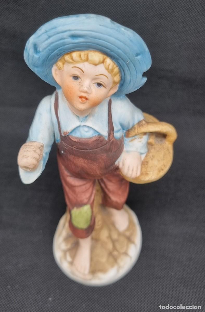 Antig&uuml;edades: Figura chico cer&aacute;mica Biscuit - Foto 9
